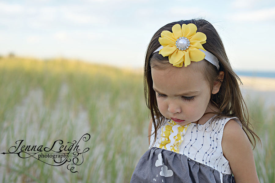 Penelope- Yellow Flower with Pearl